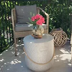 Apartment Mate