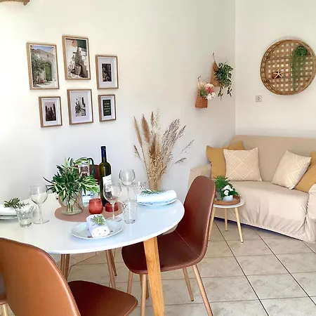 Mate Apartment *